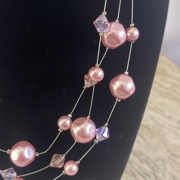 Pink Pearl multi strand Necklace - Picture 2 of 2
